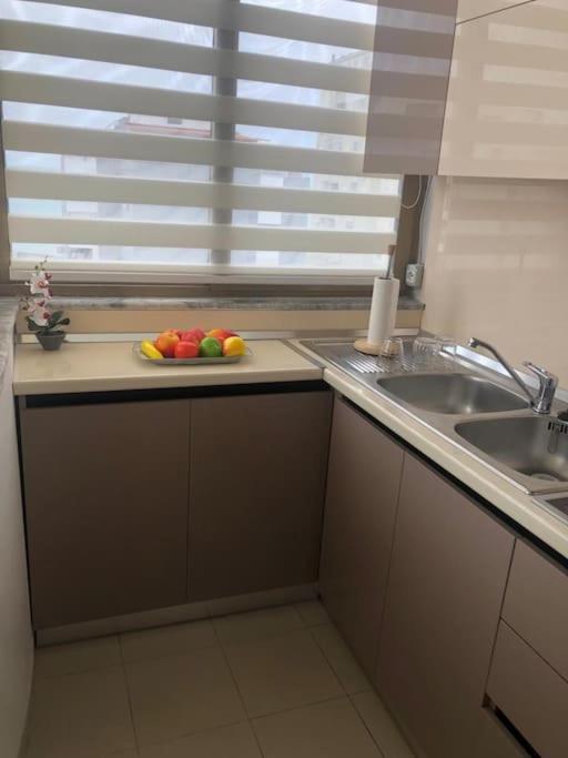 Cozy 1-Bedroom Flat, Beachside Δυρράχιο Εξωτερικό φωτογραφία