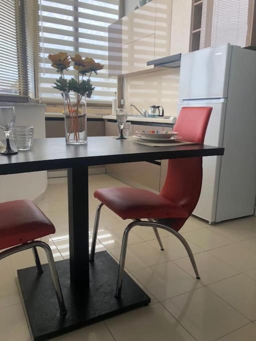 Cozy 1-Bedroom Flat, Beachside Δυρράχιο Εξωτερικό φωτογραφία